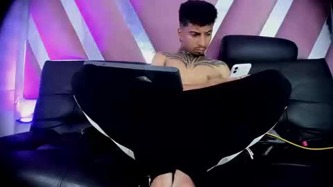 juancamilo66_ online show from 03/20/26, 03:55