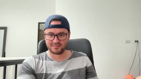 Snapshot of juanchom chatting on 03/31/26, 03:56 juanchom online show from 03/31/26, 03:56