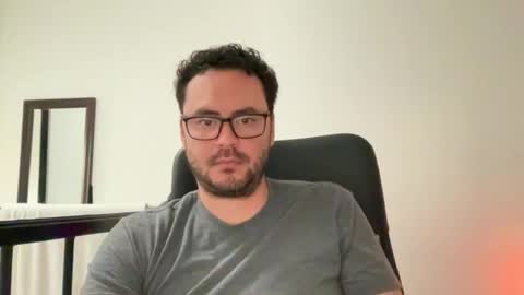 Snapshot of juanchom chatting on 04/04/26, 11:13 juanchom online show from 04/04/26, 11:13