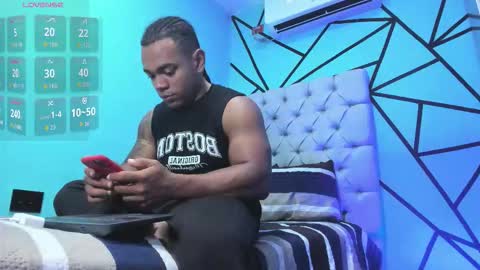 Snapshot of juande_24 chatting on 03/29/26, 01:11 independent model online show from 03/29/26, 01:11