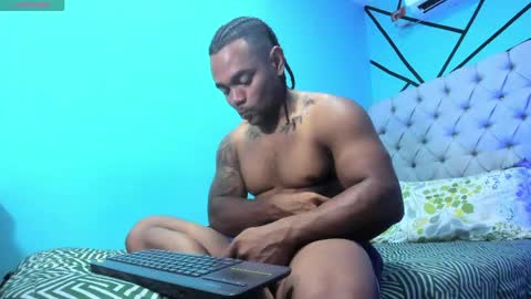Snapshot of juande_24 chatting on 04/13/26, 03:39 independent model online show from 04/13/26, 03:39