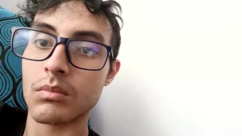 Juanesan CaballeroSolitario online show from 09/24/25, 06:55