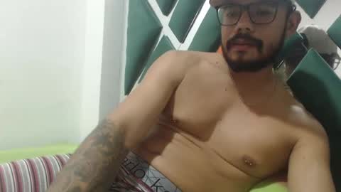 juanfe_style online show from 09/09/25, 06:24