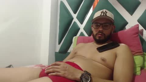 juanfe_style online show from 09/18/25, 02:57