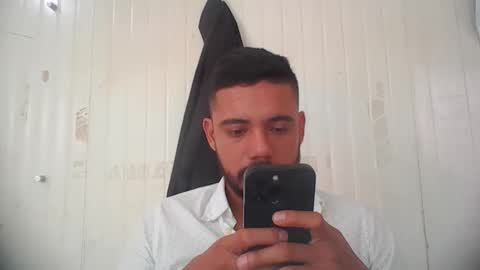 Snapshot of juanfe_style chatting on 05/05/26, 04:15 juanfe_style online show from 05/05/26, 04:15