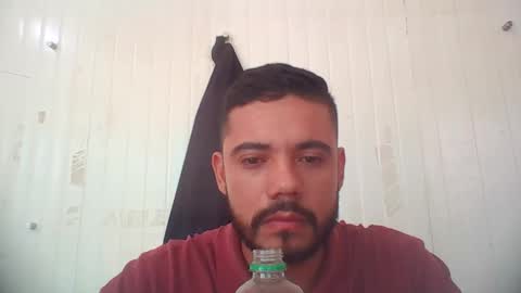 Snapshot of juanfe_style chatting on 05/08/26, 04:34 juanfe_style online show from 05/08/26, 04:34