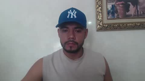 Snapshot of juanfe_style chatting on 05/18/26, 04:46 juanfe_style online show from 05/18/26, 04:46