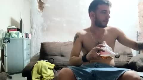 juanhot9292 online show from 02/22/25, 09:34