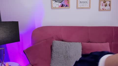 Snapshot of juanita_owens chatting on 12/11/24, 10:06 juanita_owens online show from 12/11/24, 10:06