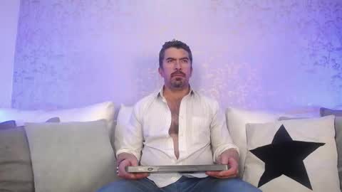 Juan k online show from 01/19/26, 01:15