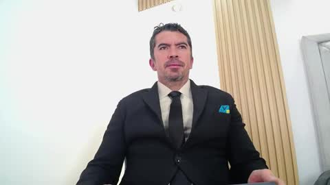Snapshot of juank_fit45 chatting on 04/25/26, 01:41 Juan k online show from 04/25/26, 01:41