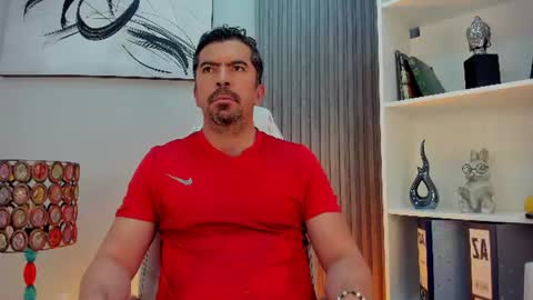 Snapshot of juank_fit45 chatting on 06/15/26, 03:53 Juan k online show from 06/15/26, 03:53