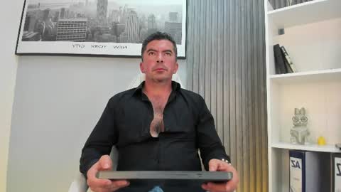 Snapshot of juank_fit45 chatting on 07/12/26, 04:25 Juan k online show from 07/12/26, 04:25