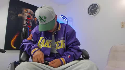 Snapshot of juank_wss chatting on 11/07/25, 11:32 Juank online show from 11/07/25, 11:32