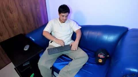 JUAN  online show from 11/12/25, 03:12