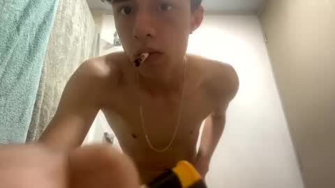 Snapshot of juanmres chatting on 02/27/25, 11:52 juanmres online show from 02/27/25, 11:52