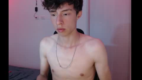 Snapshot of juanmres chatting on 11/10/25, 03:27 juanmres online show from 11/10/25, 03:27