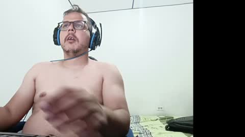 Snapshot of juannieto chatting on 01/19/25, 06:00 JN online show from 01/19/25, 06:00