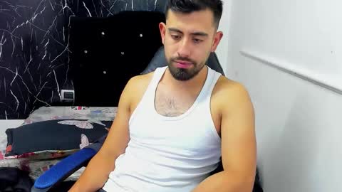 Snapshot of juanortba99 chatting on 11/21/25, 12:04 juanortba99 online show from 11/21/25, 12:04