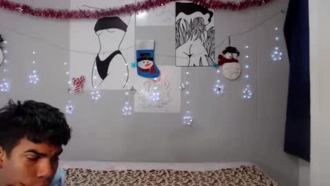 juanse_hot11 online show from 01/16/25, 06:59