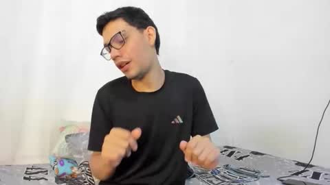 juansuarez204 online show from 03/24/26, 11:21