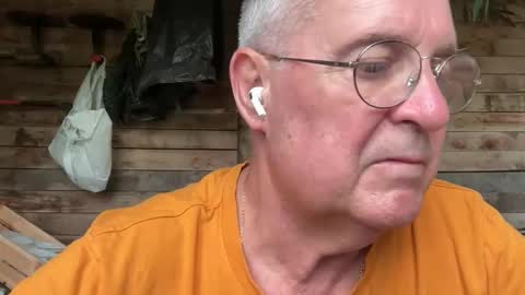 Juan online show from 09/17/25, 09:44