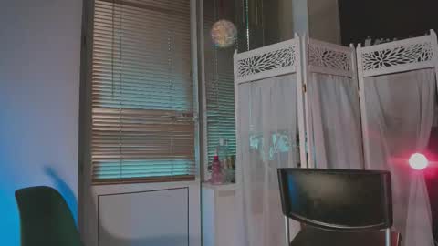 Arina online show from 09/21/25, 02:51