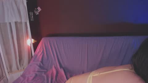 Arina online show from 11/21/25, 12:04