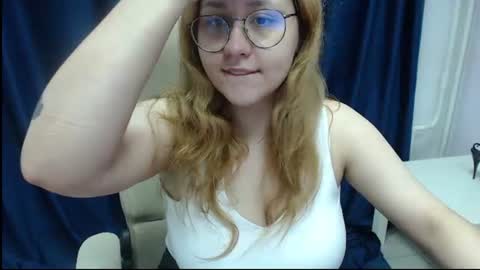 Snapshot of judith_hypnosis chatting on 06/18/26, 05:30 judith_hypnosis online show from 06/18/26, 05:30
