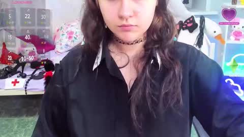 JudithSilvia online show from 12/17/25, 10:10