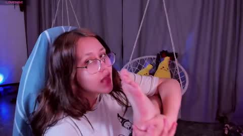 JudithSilvia online show from 12/23/25, 07:50