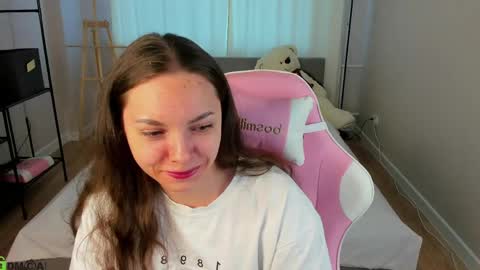 Judy Lewis online show from 04/21/26, 01:42