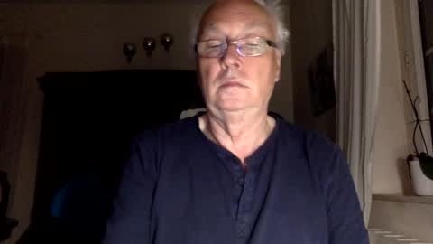 juergener342205 online show from 05/04/26, 12:50