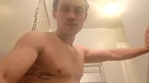 Snapshot of jugg2 chatting on 02/12/26, 03:12 Jugg online show from 02/12/26, 03:12