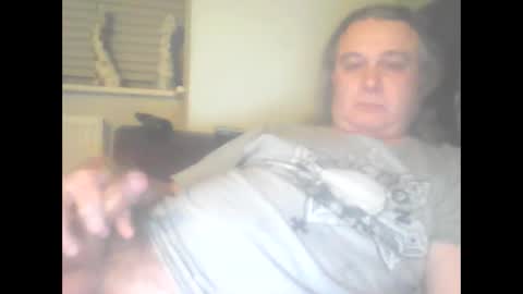 Snapshot of juggyoouk chatting on 12/15/24, 01:24 juggy online show from 12/15/24, 01:24