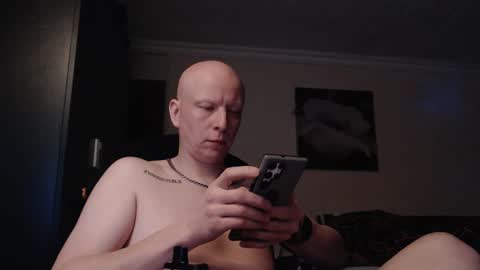 Juhanor online show from 01/18/25, 02:14