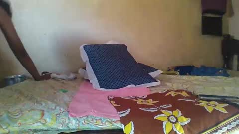 Snapshot of juice_petite3 chatting on 02/07/25, 11:23 juice_petite3 online show from 02/07/25, 11:23