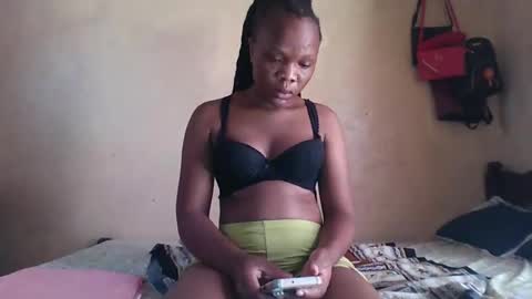 Snapshot of juice_petite3 chatting on 02/21/25, 09:45 juice_petite3 online show from 02/21/25, 09:45