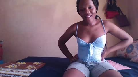 Snapshot of juice_petite3 chatting on 02/26/25, 09:32 juice_petite3 online show from 02/26/25, 09:32