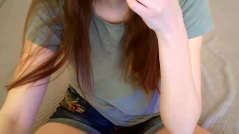 JuiceTalia online show from 02/19/25, 08:33