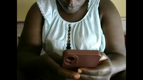 Snapshot of juicy576808 chatting on 12/02/24, 12:51 zainabu online show from 12/02/24, 12:51