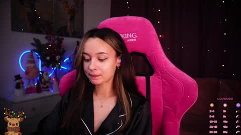 Angelina online show from 01/16/25, 10:44