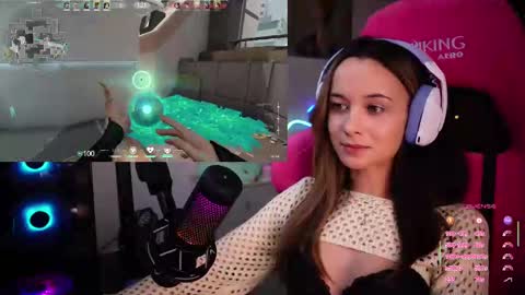 Angelina online show from 03/05/25, 11:05