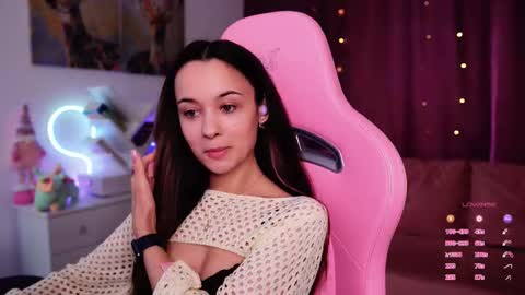 Angelina online show from 09/10/25, 10:04