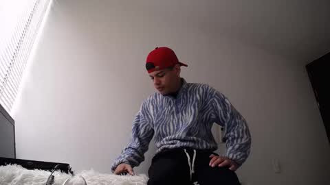 Miguel online show from 01/05/25, 04:16