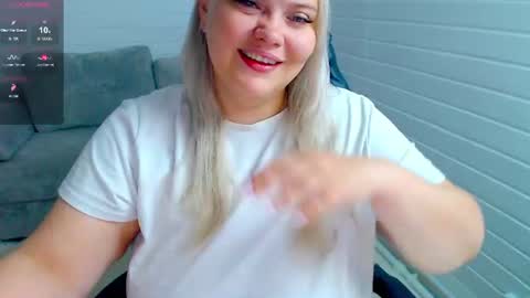 Snapshot of juicy_diana chatting on 07/01/26, 07:32 Diana For friends simple Di online show from 07/01/26, 07:32