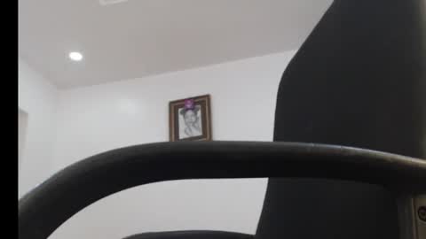 Mariagold online show from 12/20/25, 12:23