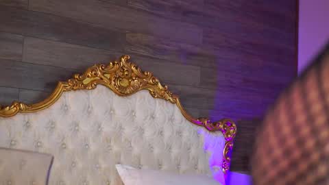 Jessye online show from 02/11/25, 01:52