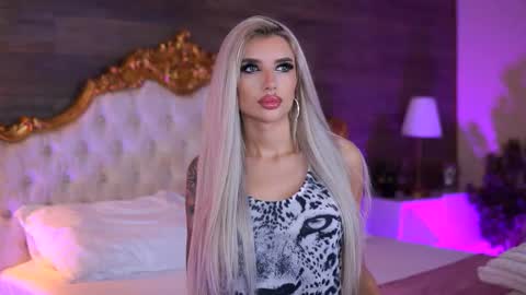 Jessye online show from 09/29/25, 07:51