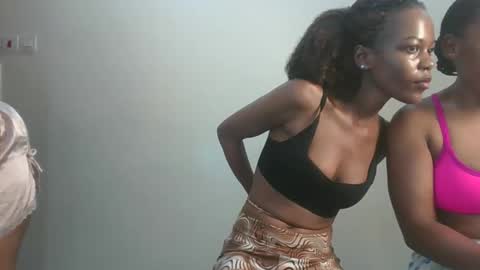 Juicey lovely online show from 01/17/26, 06:29